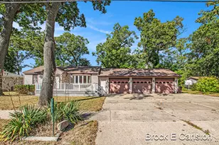 2384 E Columbia Ave, Muskegon, MI 49444 - Photo 1