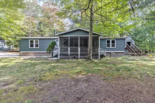 9424 Ivanhoe Dr, Onekama, MI 49675 - Photo 1