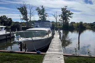 290 Oak St, South Haven, MI 49090 - Photo 1