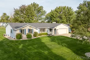 270 Brook Ln Ave, Holland, MI 49423 - Photo 1