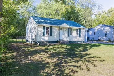 5503 Comstock Avenue, Kalamazoo, MI 49048 - Photo 1