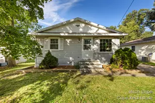 4117 Woodstock Ave SE, Grand Rapids, MI 49548 - Photo 1