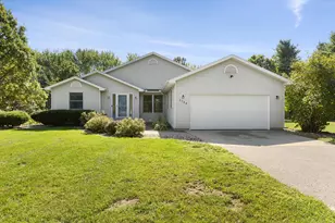 5324 Becht Rd, Coloma, MI 49038 - Photo 1