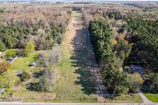 5752 Dowling St, Montague, MI 49437 - Photo 1