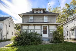 1121 Douglas Ave, Kalamazoo, MI 49007 - Photo 1