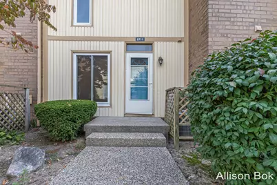 2711 Modoc Trail SE, Grand Rapids, MI 49506 - Photo 1