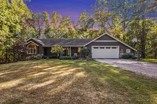 1580 Fox Ct NW, Grand Rapids, MI 49534 - Photo 1