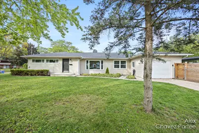 1119 Spencer Street NE, Grand Rapids, MI 49505 - Photo 1