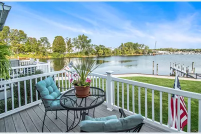963 W Savidge Street, Spring Lake, MI 49456 - Photo 1