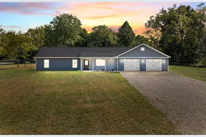 341 Murphy Street, Jonesville, MI 49250 - Photo 1