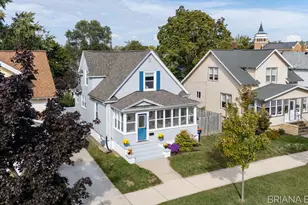 303 W 19th St, Holland, MI 49423 - Photo 1