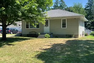 720 Clark St, Muskegon, MI 49442 - Photo 1