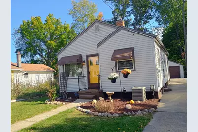 618 N Hayford Avenue, Lansing, MI 48912 - Photo 1