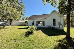 42593 Co Rd 390, Bloomingdale, MI 49026 - Photo 1