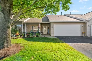 1096 Fountain View Cir, Holland, MI 49423 - Photo 1