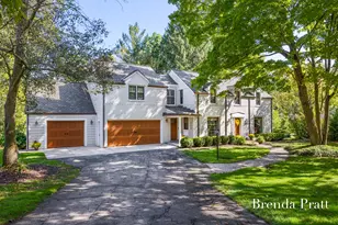 262 Gracewood Dr SE, Grand Rapids, MI 49506 - Photo 1