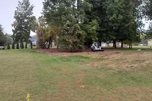 107 Bennington Ln, Brooklyn, MI 49230 - Photo 1