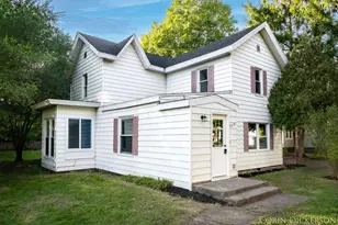 309 N Front St, Dowagiac, MI 49047 - Photo 1