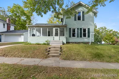 504 S Washington Street, Hastings, MI 49058 - Photo 1