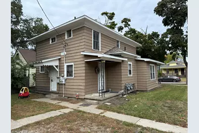 297 E Forest Avenue, Muskegon, MI 49442 - Photo 1