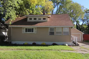 914 Chicago Ave, Kalamazoo, MI 49048 - Photo 1