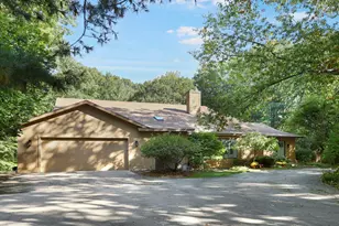 295 N Lakeshore Dr, Holland, MI 49424 - Photo 1