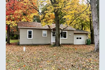 338 Cross Street, Battle Creek, MI 49037 - Photo 1