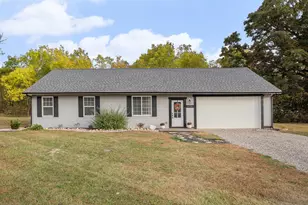 1056 Brookwood Dr, Quincy, MI 49082 - Photo 1