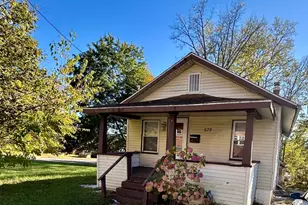 629 W Van Buren Street W, Battle Creek, MI 49037 - Photo 1