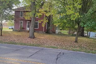 905 Fisher Rd, Quincy, MI 49082 - Photo 1