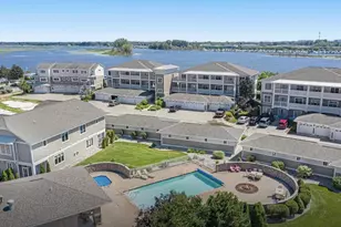 930 W Savidge St, Spring Lake, MI 49456 - Photo 1