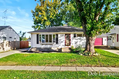 45 Fontenelle Street SE, Grand Rapids, MI 49548 - Photo 1