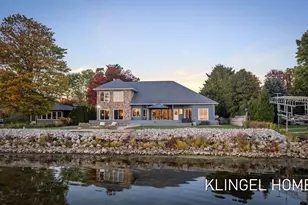 3315 Memorial Dr, Muskegon, MI 49445 - Photo 1