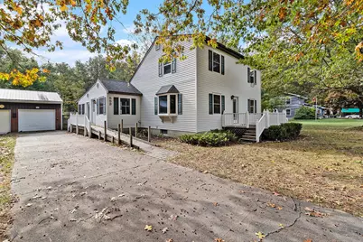559 E Sands Street, Pentwater, MI 49449 - Photo 1