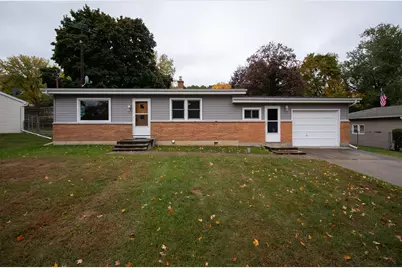 124 Manor Drive, Battle Creek, MI 49014 - Photo 1