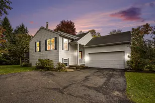 1431 W Lakewood Blvd, Holland, MI 49424 - Photo 1