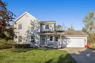 6905 Petersen Valley Dr NE, Rockford, MI 49341 - Photo 1