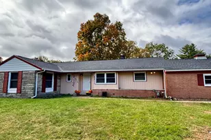 274 Central St, Battle Creek, MI 49017 - Photo 1