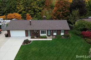 6821 Bridgeport Dr, Hudsonville, MI 49426 - Photo 1