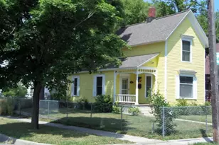 87 McKinley Ave N, Battle Creek, MI 49017 - Photo 1