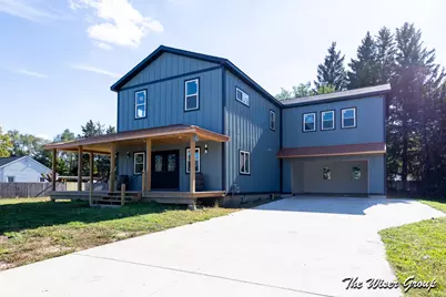 402 48th Street SE, Kentwood, MI 49548 - Photo 1