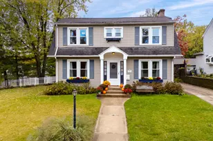 117 Edgemoor Ave, Kalamazoo, MI 49001 - Photo 1