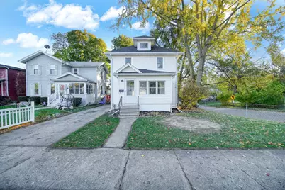 521 Oakhill Avenue, Jackson, MI 49201 - Photo 1