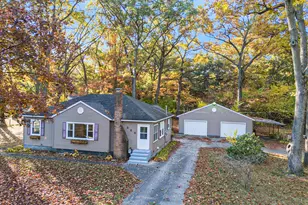 585 W River Rd, North Muskegon, MI 49445 - Photo 1