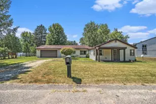 511 Thomas St, Scottville, MI 49454 - Photo 1