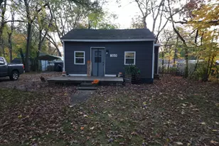 310 Lincoln St, Allegan, MI 49010 - Photo 1