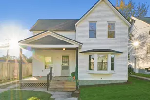 1221 Garfield Ave NW, Grand Rapids, MI 49504 - Photo 1