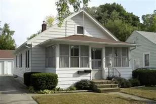 324 Burr St, Battle Creek, MI 49015 - Photo 1