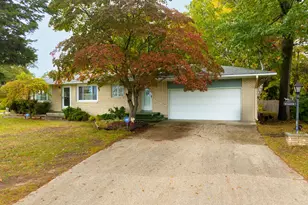 1790 Evanston Ave, Muskegon, MI 49442 - Photo 1