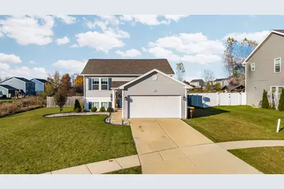 327 Keenen Ct, Howell, MI 48855 - Photo 1